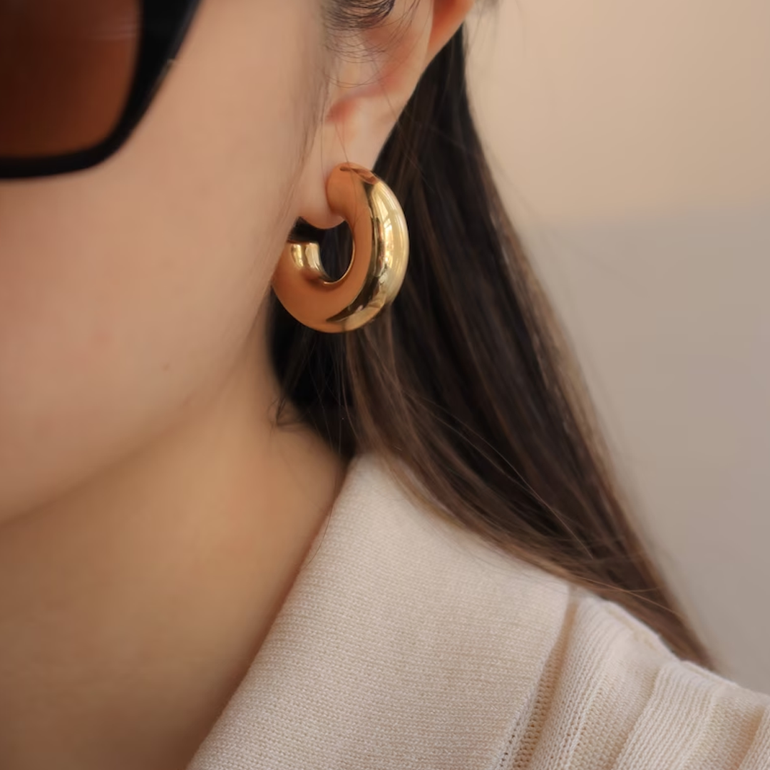 Leora Hoops