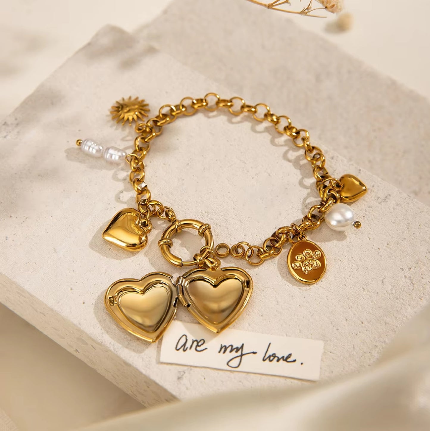 Amor Charm Bracelet